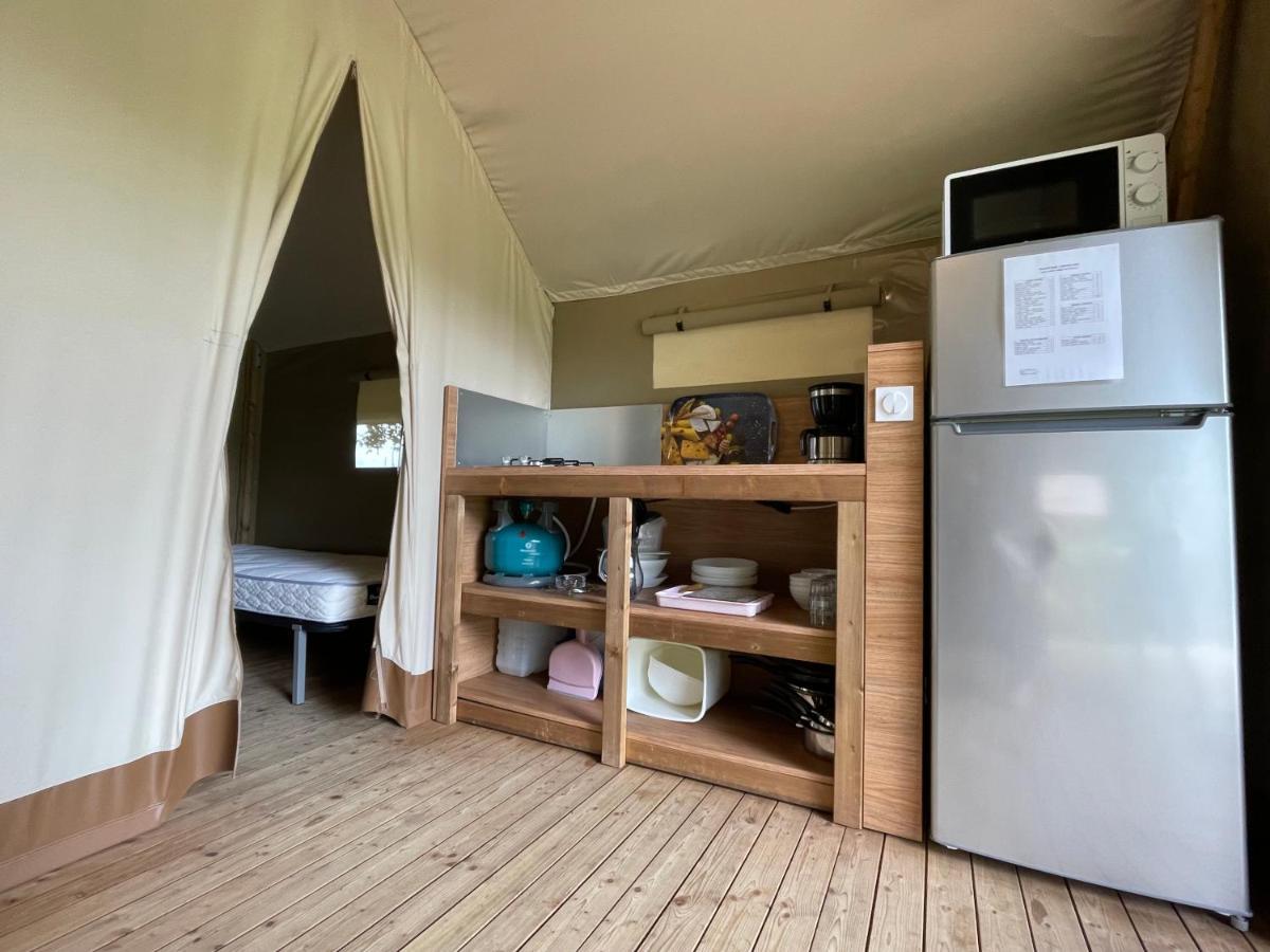 Camping Paradis De Maillac Sainte-Nathalene Exterior photo