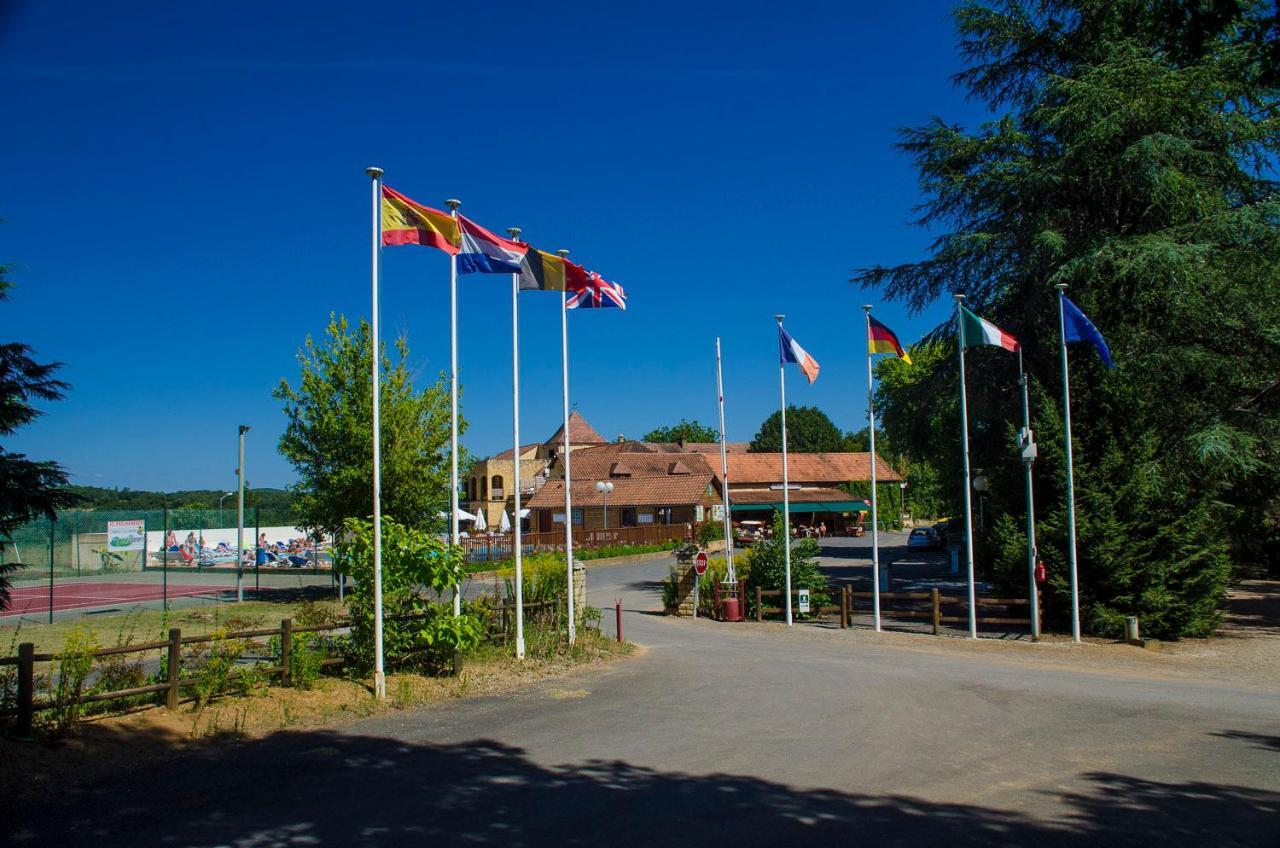 Camping Paradis De Maillac Sainte-Nathalene Exterior photo