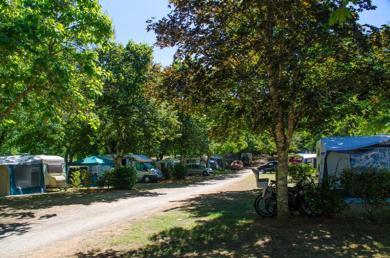 Camping Paradis De Maillac Sainte-Nathalene Exterior photo